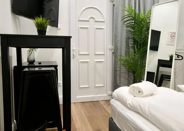 Studio Apartment By Hi- Apartment In Downtown