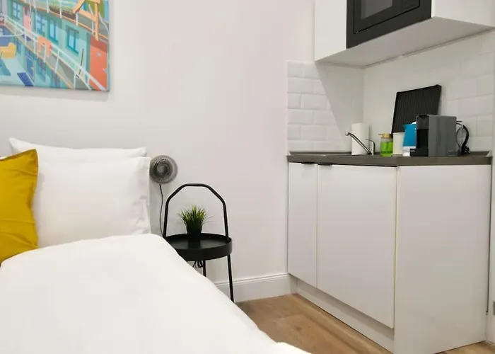 Studio Apartment By Hi- Apartment In Downtown